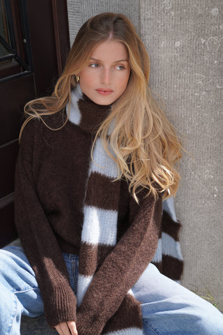 Elodie Scarf Striped Chocolate Brown / Blue