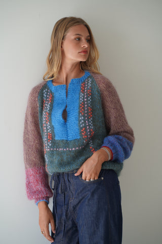 Alea Embroidery Pullover - Multicolor