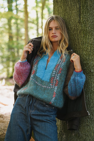 Alea Embroidery Pullover - Multicolor