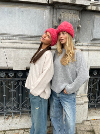 Mila Bonnet - Red/Blue
